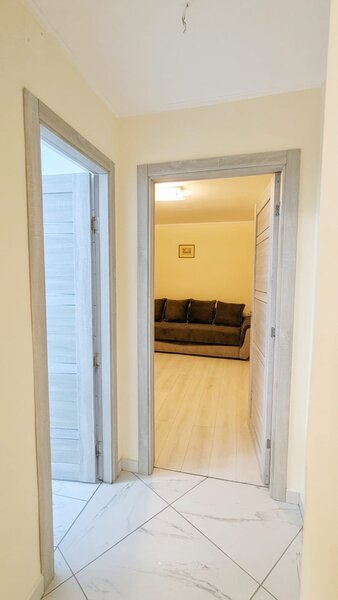 Piata Alba Iulia, Bd Unirii, 3 camere 103 mp 2 Bai Renovat Total Parcare AC