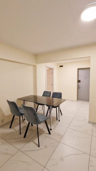 Piata Alba Iulia, Bd Unirii, 3 camere 103 mp 2 Bai Renovat Total Parcare AC
